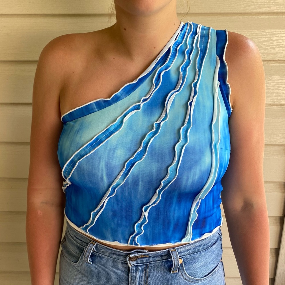 TIGERMIST - Tie Dye Blue One Shoulder Crop Top